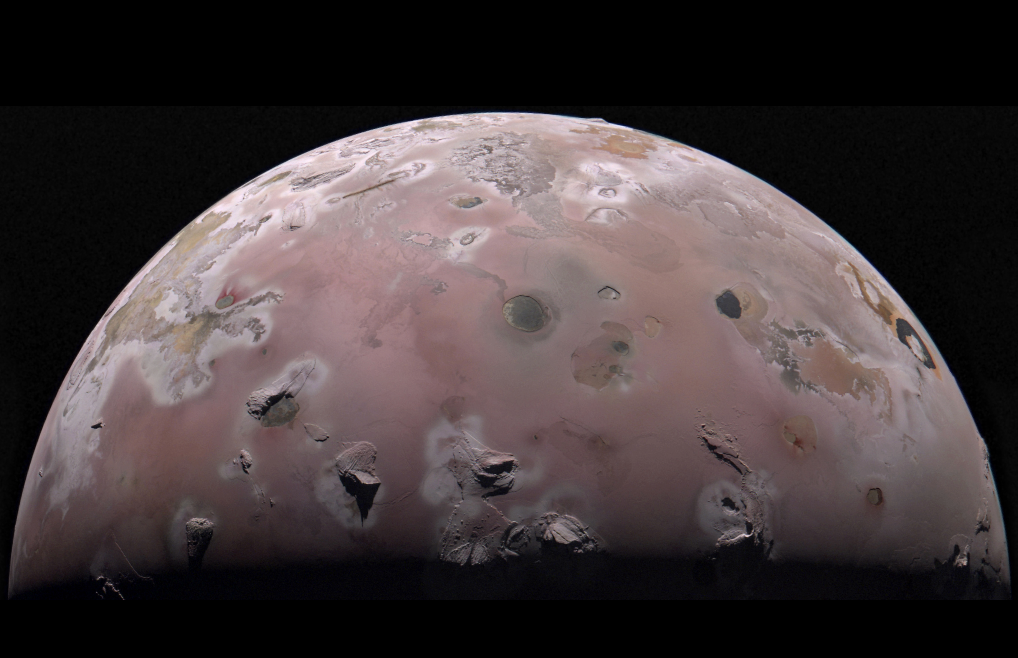 1-PIA26484_-_Io_north_polar_region.png