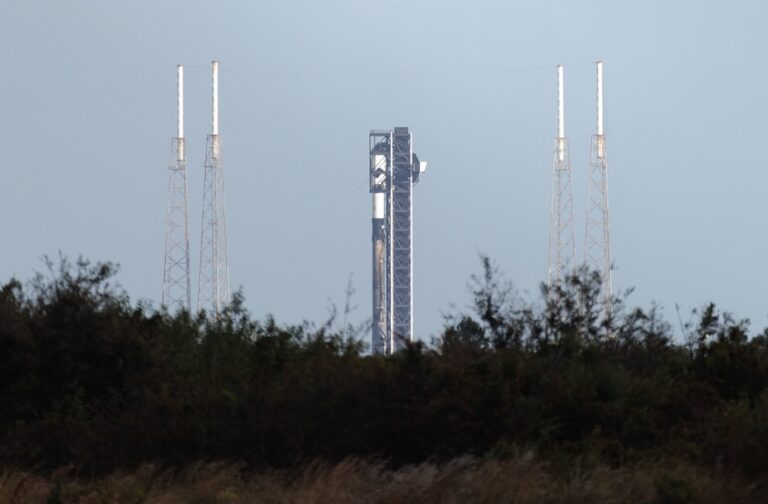 20241022_Starlink_6-61_prelaunch_AB-1.jpg
