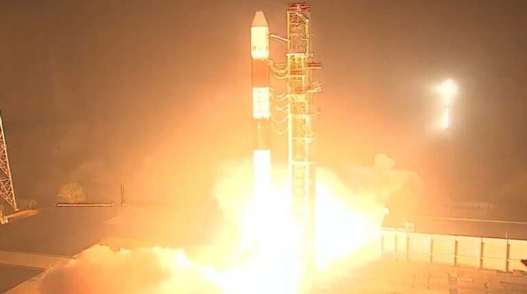 PSLV-C60-SpaDeX-POEM-4-SDSC-30dec2024-ISRO-2.jpg