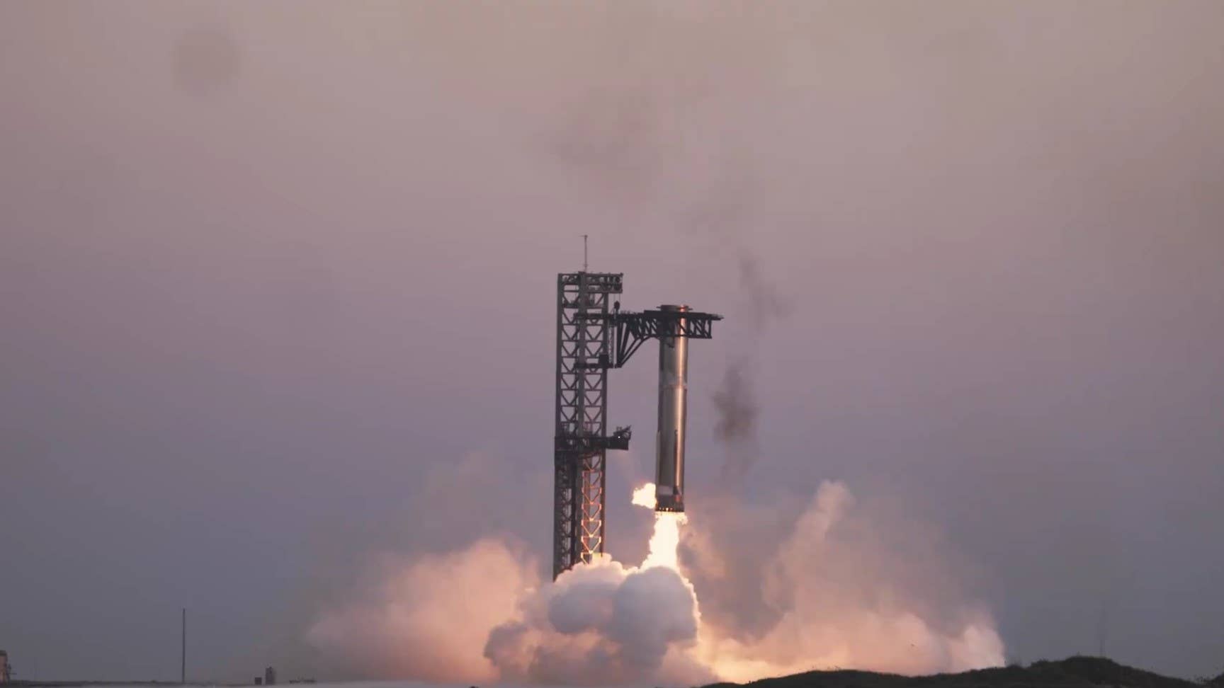 spacex_super_heavy_chopsticks_flight_5.jpg