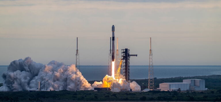 20250113_Starlink_12-4_liftoff_SpaceX.jpeg