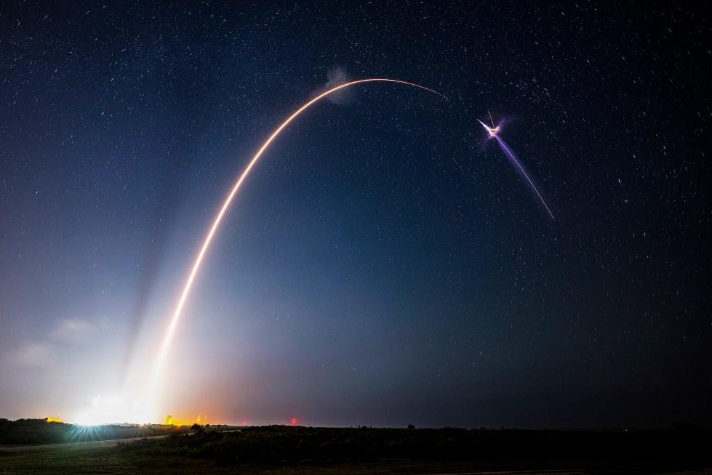 Falcon 9 streak shot