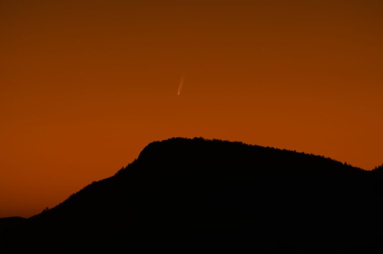 CometAtlasG3-011125-Schur-scaled.jpg