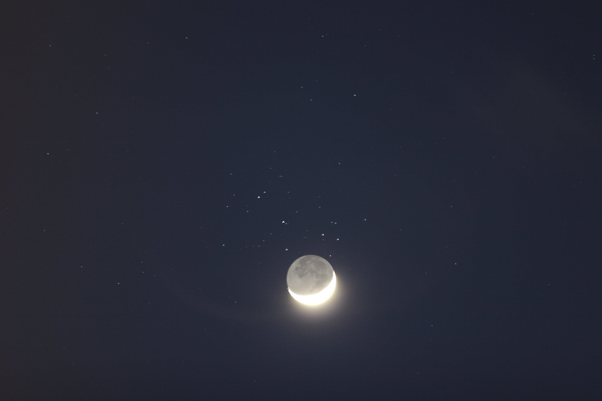 moon-pleiades2.jpg