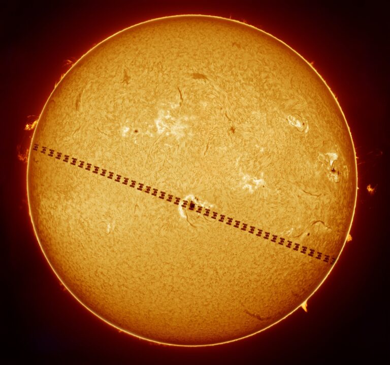 ISS_Transit-H-Alpha_Sun_SAnwar.jpg