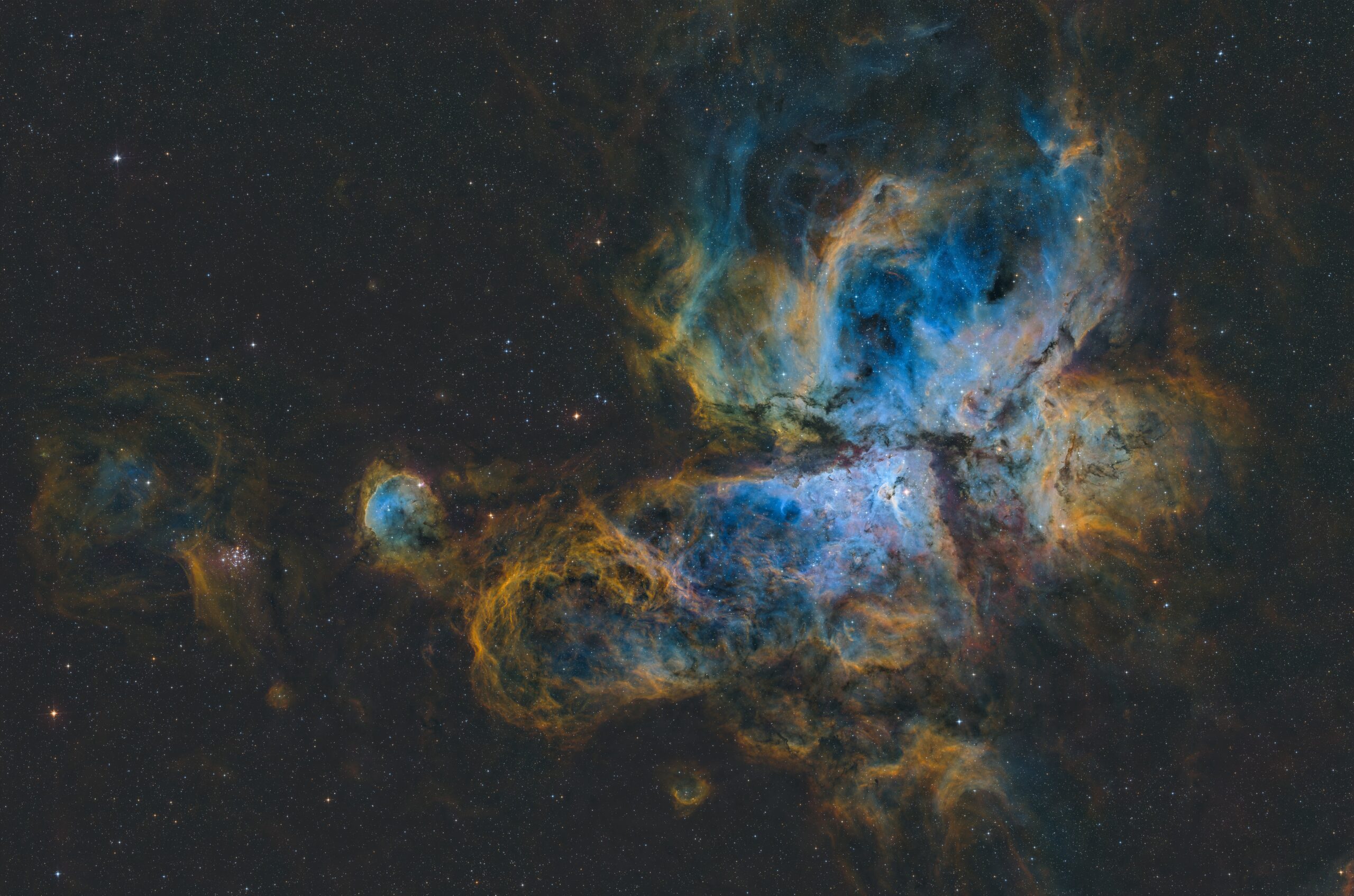 NGC-3372-Eta-Carina-8000x5297-11.jpg