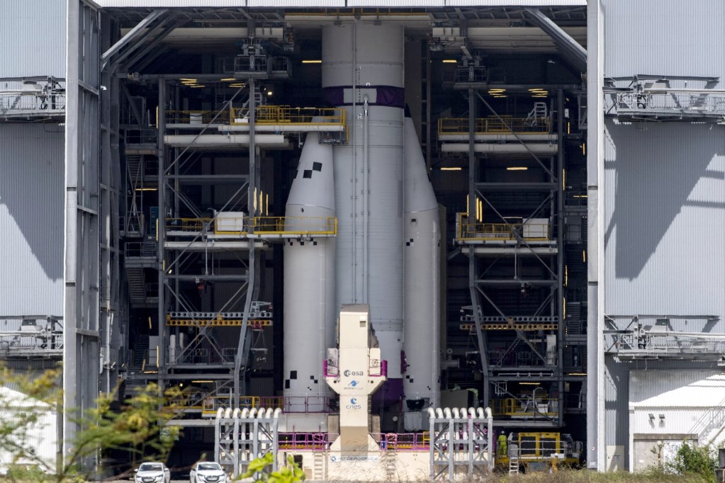 Ariane 6 VA263 preps