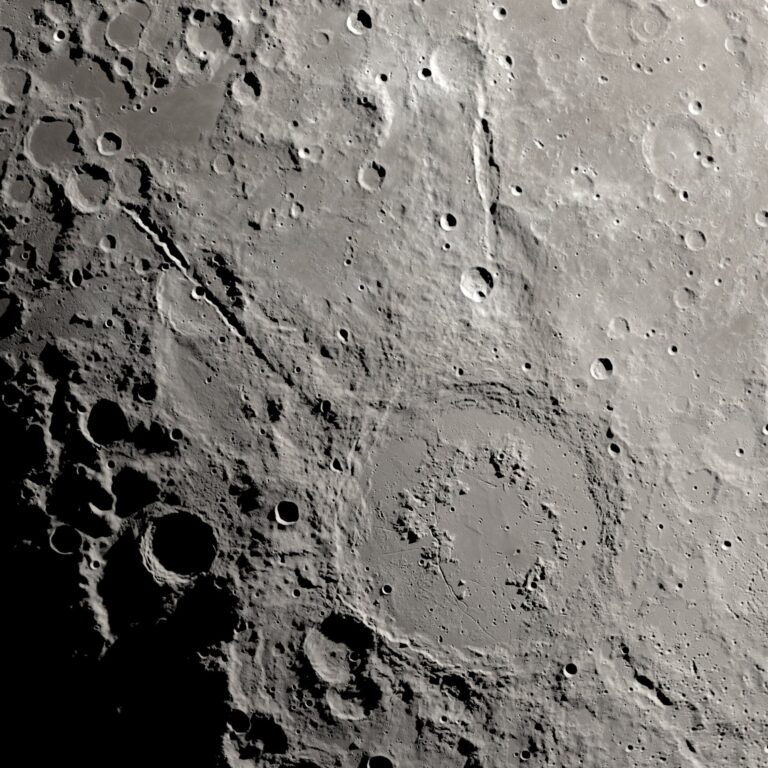 vallis_schroedinger_planck_oblique.jpg