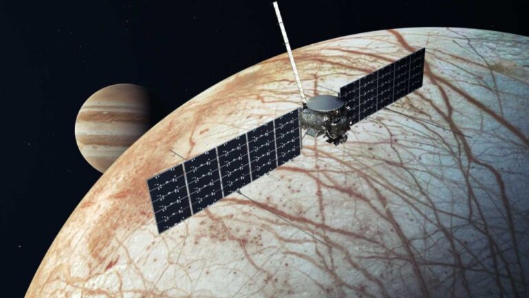 PHOTO-1-EUROPA-CLIPPER-.jpg