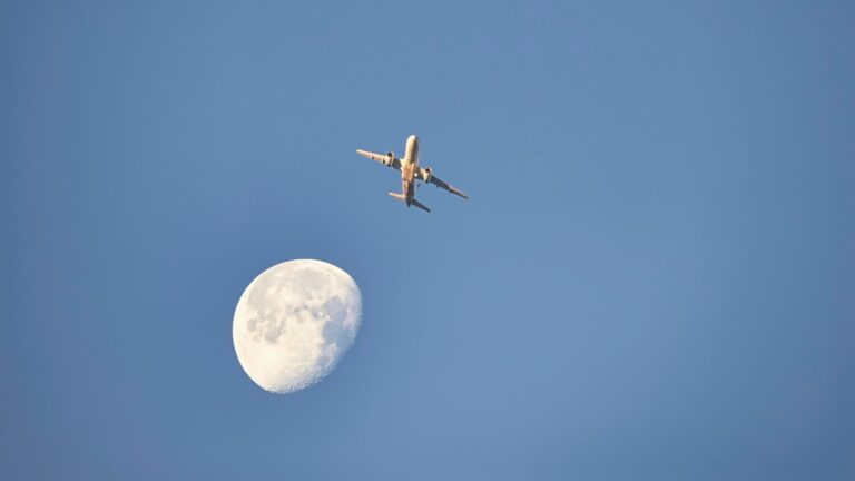 plane_moon_tapish-scaled.jpg