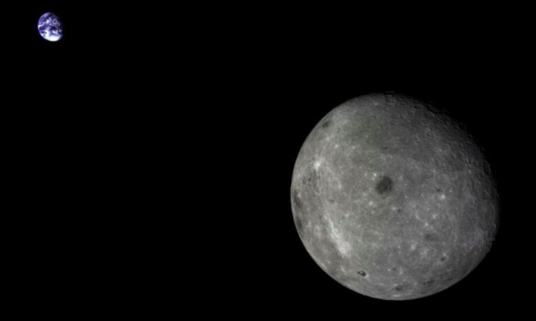 ChangE5T1-2014-far-side-moon-earth-CAS-0-1.jpg