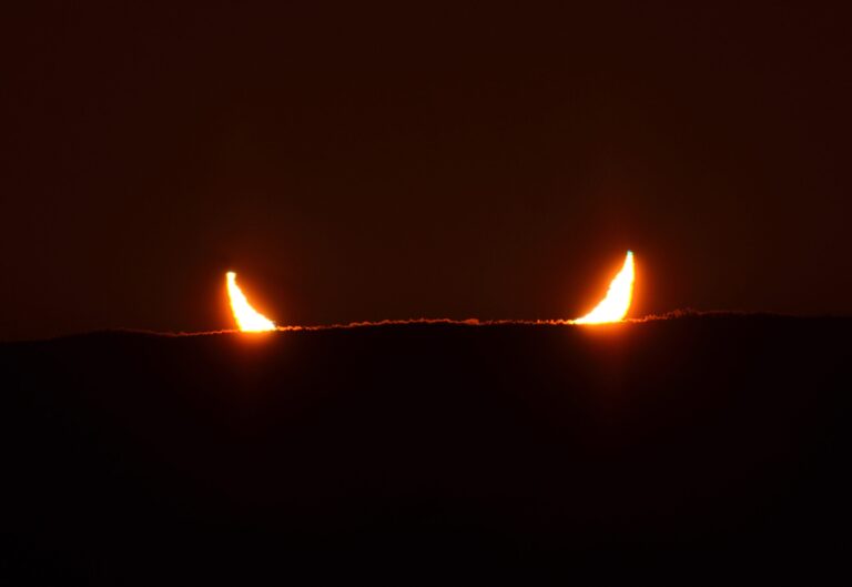 Horns-of-fire-sunrise-March-29-2025-Monticello-Maine-Fabrizio-Melandri-scaled.jpg