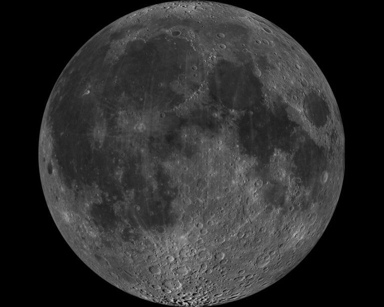 Moon_Nearside-NASA.jpg