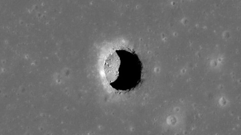 mare_tranquillitatis_pit_crater-750.jpg