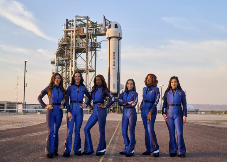 ns-31_crew_ringroad-scaled.jpeg