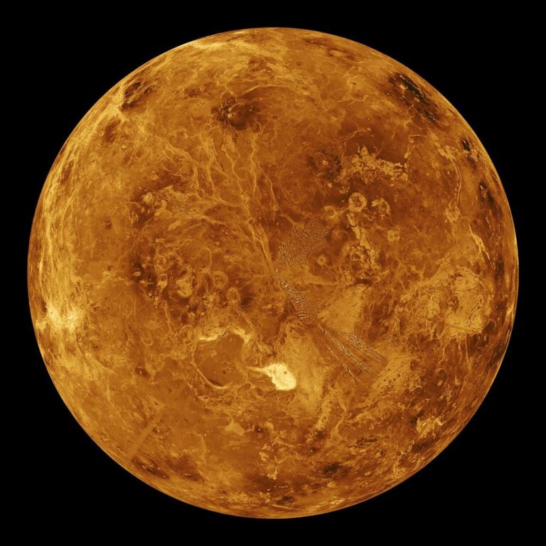 PIA00271-venus.jpg