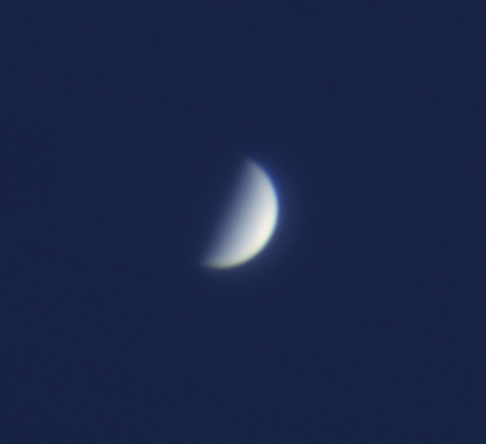 Venus-Dichotomy.jpg