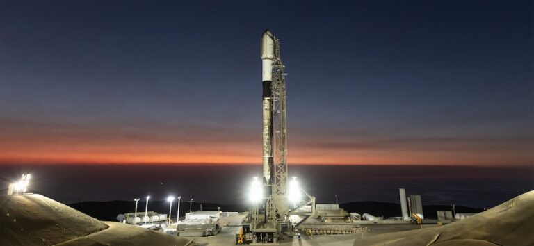 20250401_Starlink_G9_10_Vertical_Sunset.jpg