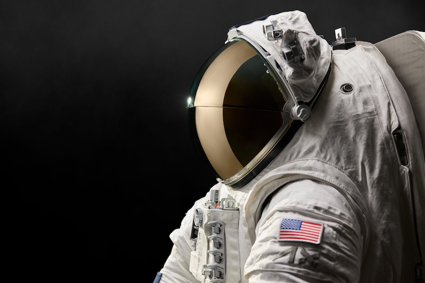 20250711_AxEMU_Oakley_AxiomSpace_NextGenVisor.jpg