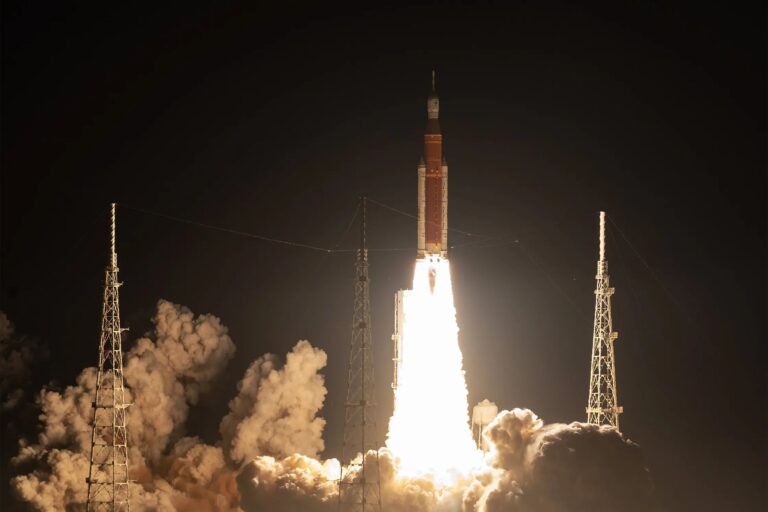 Artemis-1-SLS-Launch-Science_20250722_141905.webp