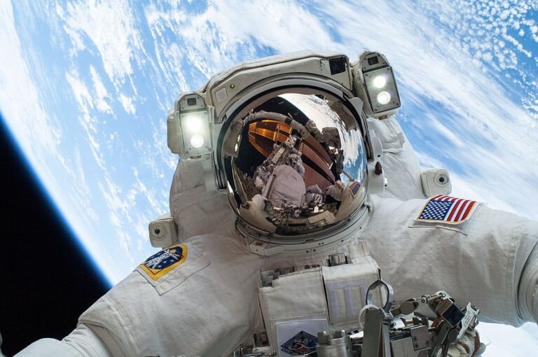 Astronaut_Mike_Hopkins_on_Dec._24_Spacewalk_20250726_120042.jpg