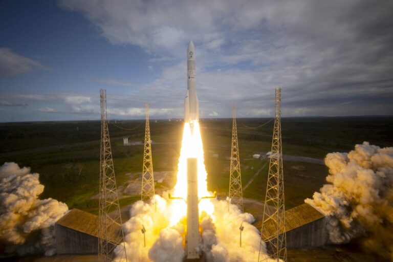a6-firstliftoff.jpg