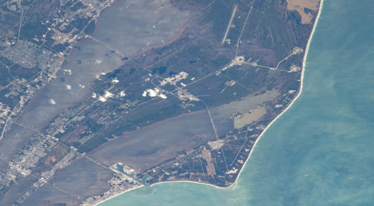 capecanaveral-fromspace.jpg
