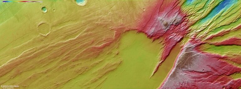 Topography_of_Acheron_Fossae_20250808_091014.jpg