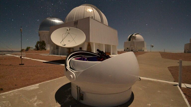 Dark_Energy_Survey_Chile_20250919_163015.jpg