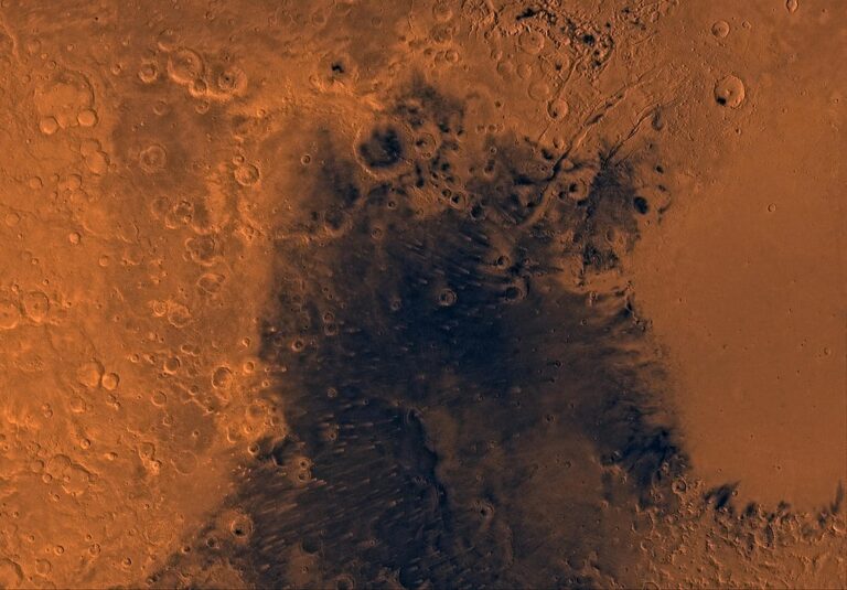 1034px-Syrtis_Major_MC-13_20251015_113647.jpg