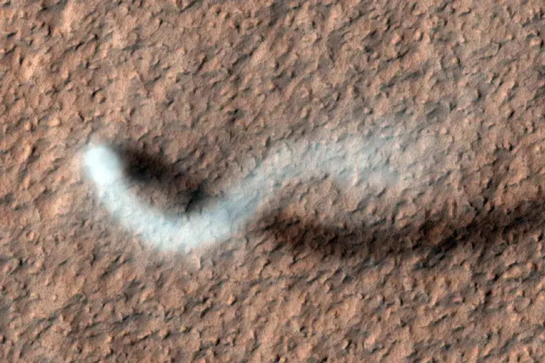 628432main_pia15116-43_1600-1200_20251018_223653.jpg
