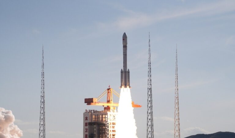 CZ6A-Qianfan-6th-18-TSLC-17oct2025-CASC1.jpg