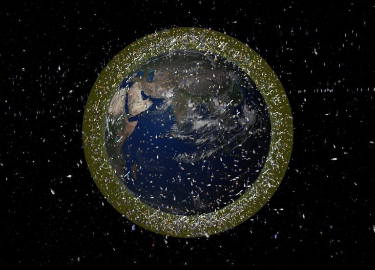 Debris_objects_in_low-Earth_orbit_LEO_ESA-2008-e1578629438865.jpg