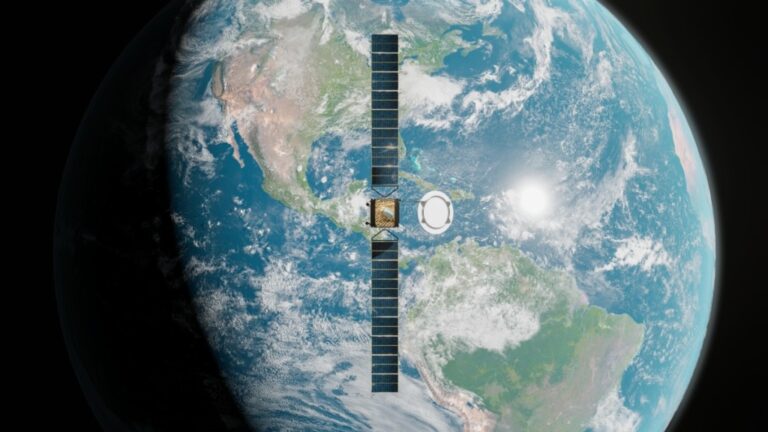 UltraGEO_2025-Globe_Americas-RotatedFinal-resized.jpeg