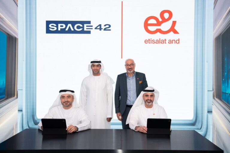e-and-Space42-Explore-Partnership-to-Extend-5G-Direct-to-Device-Services-scaled.jpg