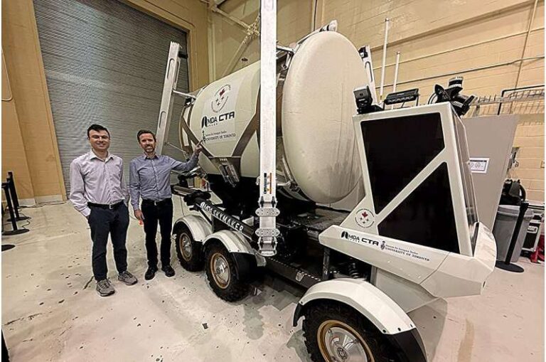 researchers-autonomous_20251021_114212.jpg