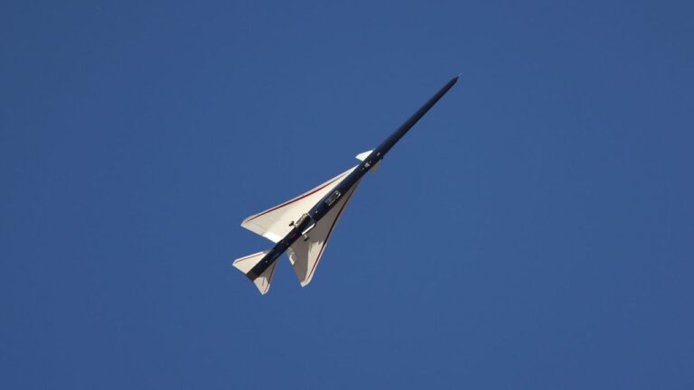 vrB79ZTURYEpLcYi3annNG-1280-80.jpg