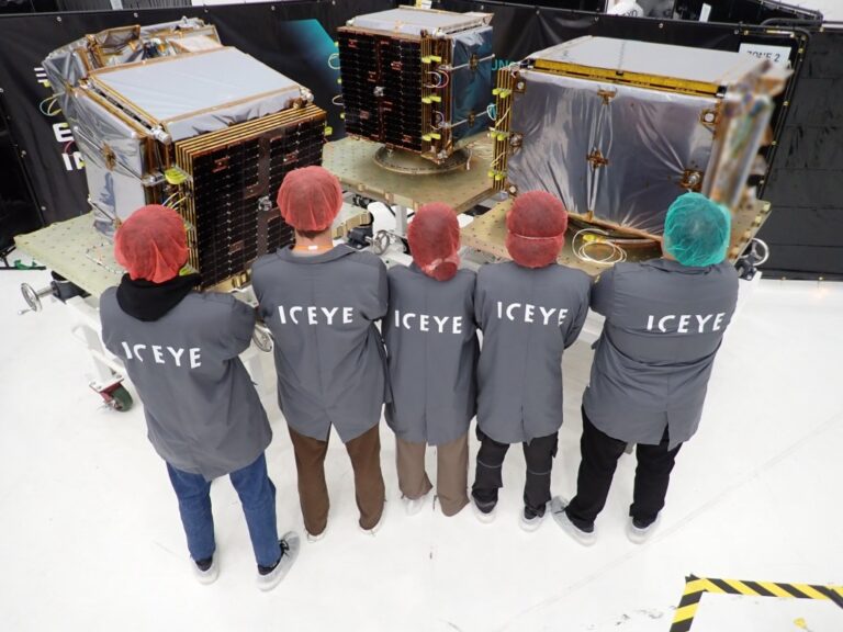 1-Iceye.jpg