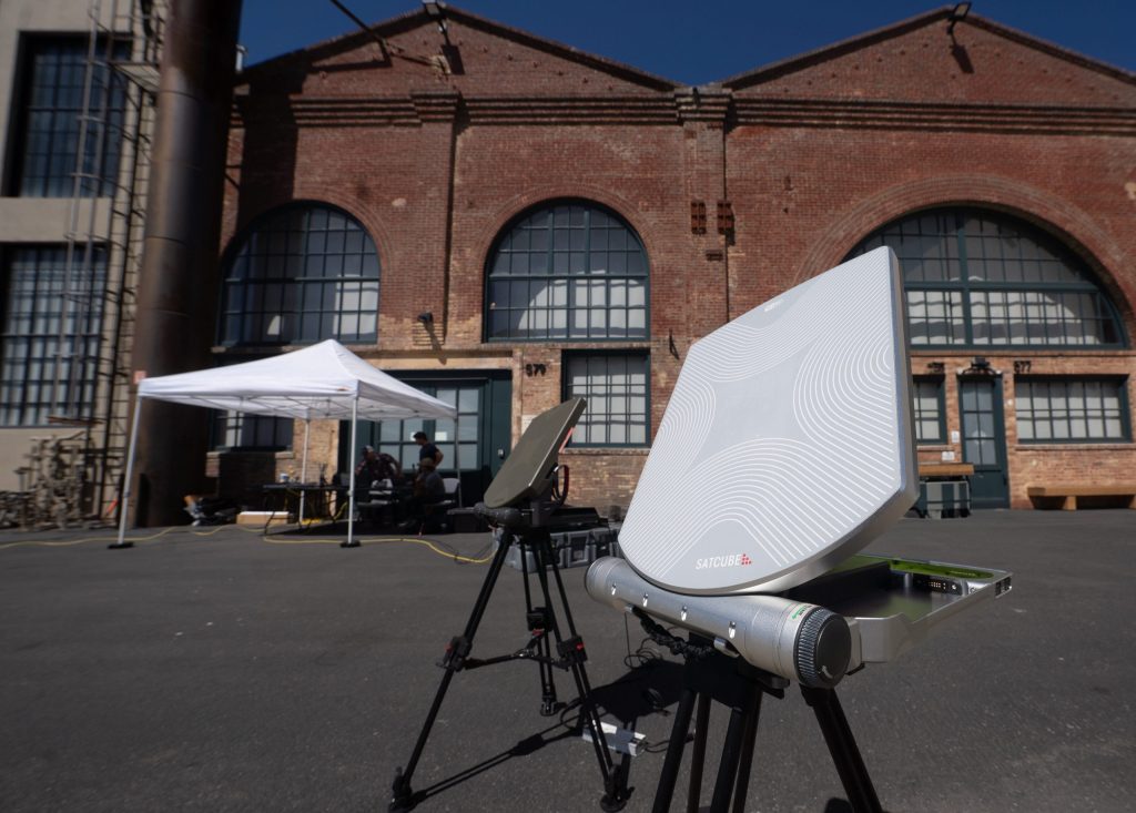 Astranis-Vanguard-%E2%80%94-Satcube-antennas-scaled.jpg