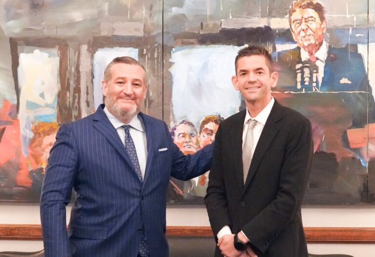 cruz-isaacman.jpeg