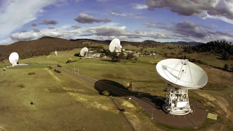 1-canberra-complex-05.webp