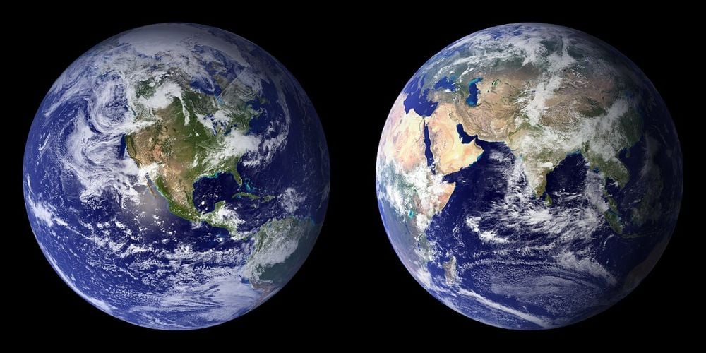 The Great Oxygenation Event is one of the defining events in Earth's history. Only once free oxygenation accumulated in the atmosphere and oceans could complex, multicellular organisms appear. Image Credit: By Reto Stöckli and Robert Simmon. Data and technical support: MODIS Land Group; MODIS Science Data Support Team; MODIS Atmosphere Group; MODIS Ocean GroupAdditional data: USGS EROS Data Center (topography); USGS Terrestrial Remote Sensing Flagstaff Field Center (Antarctica); Defense Meteorological Satellite Program (city lights). - https://visibleearth.nasa.gov/view.php?id=57723, Public Domain, https://commons.wikimedia.org/w/index.php?curid=306260