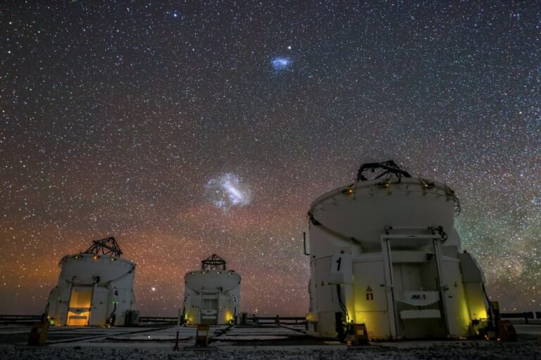 ATs_Magellanic_Clouds_hires-CC_20251211_154034.jpg