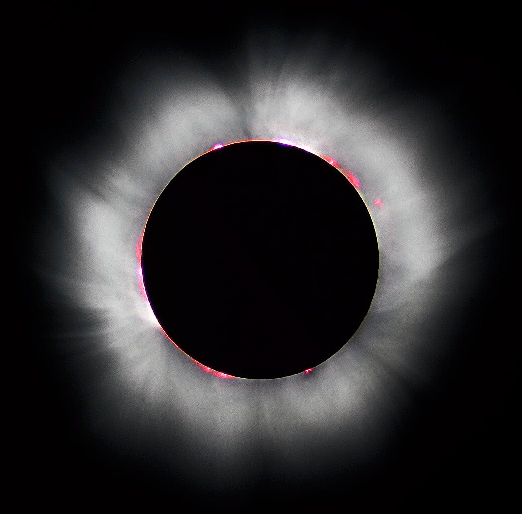Solar_eclipse_1999_4_20251205_092520.jpg