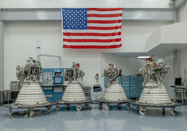 Aerojet_Rocketdyne_four_RL10C-3_engines.jpg