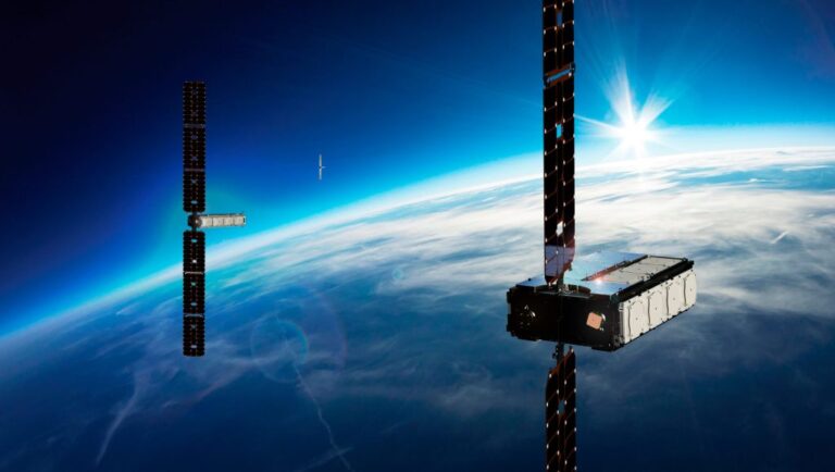 GomSpace_8U_constellation-scaled.jpg