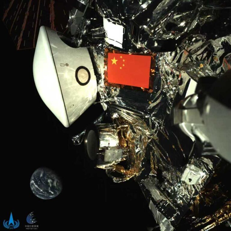 Tianwen2-spacecraft-earth-oct2025release-CNSA.jpg