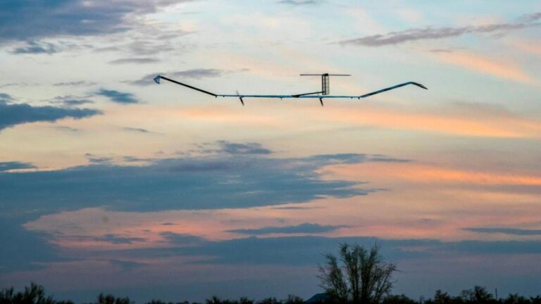 Zephyr_Take-off.jpg