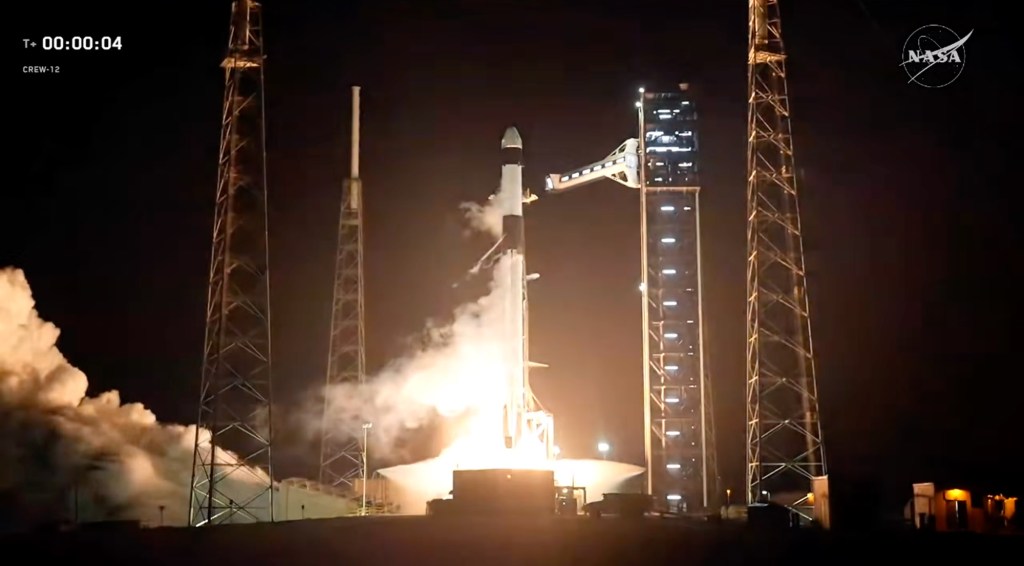 crew12-liftoff.jpeg