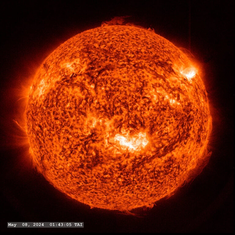 20240508_AR13664X10_AIA.0304A_PSF_stamped.000314_print_20260320_121328.jpg